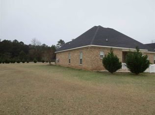 605 Cliett Rd, Byron, GA 31008