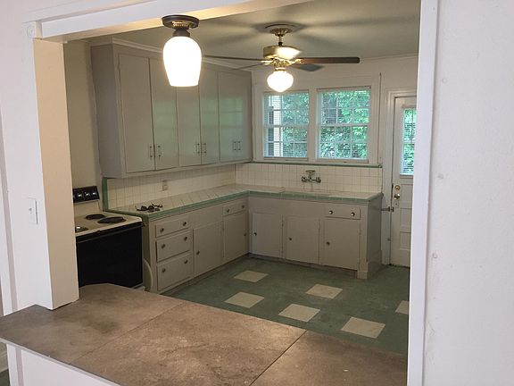 2nd image of 4027 Southern Ave APT B
