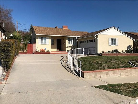 2nd image of 2036 Heather Dr
