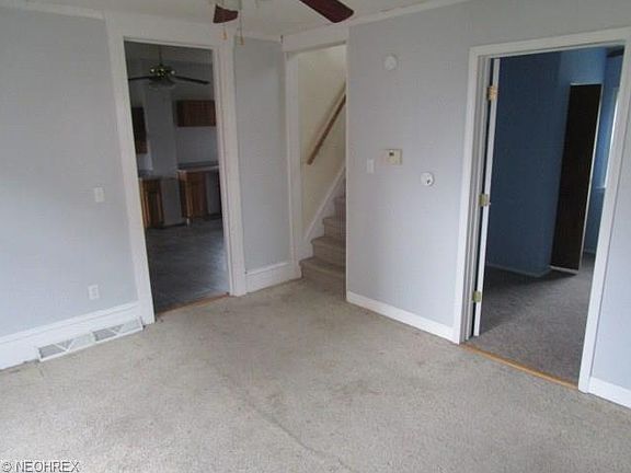 4th image of 1237 W Erie Ave