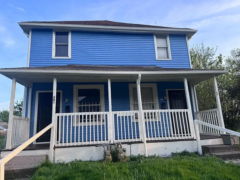 491 E Morrill Ave — Photo 1