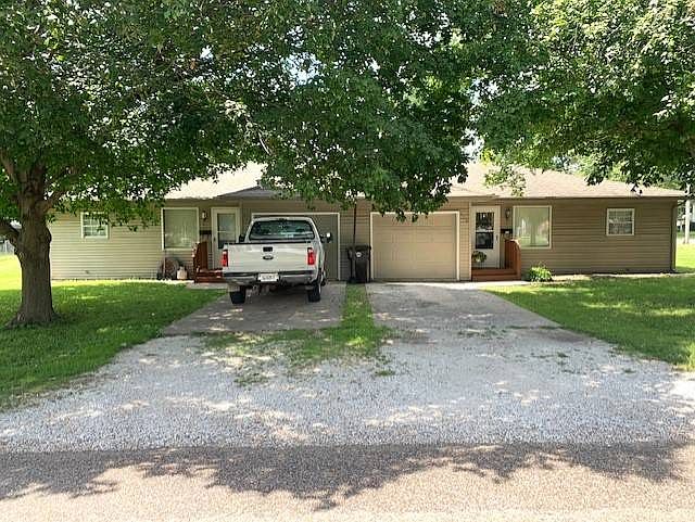 1st image of 112-114 Virginia Ln