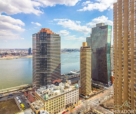 Rented by Mirador Real Estate | media 20