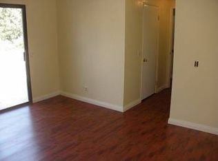 1735 Compromise Line Rd, Glendora, CA 91741