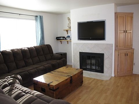 425x17 Niche for Flat Screen