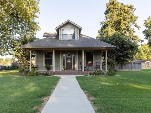 115 Haden St, Crawfordsville, AR 72327