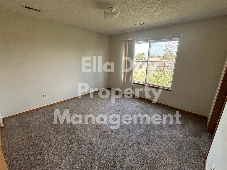 2520 E Conquest St — Photo 11