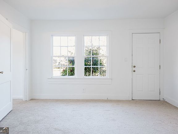 4th image of 1313 S Hairston Rd