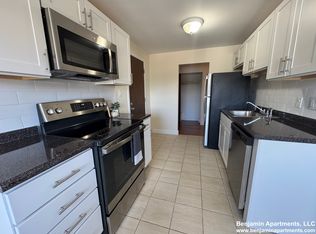 333 Massachusetts Ave APT 8, Arlington, MA 02474