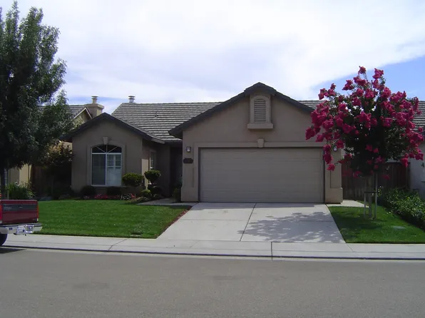 956 Pearwood Cir, Lodi, CA 95242