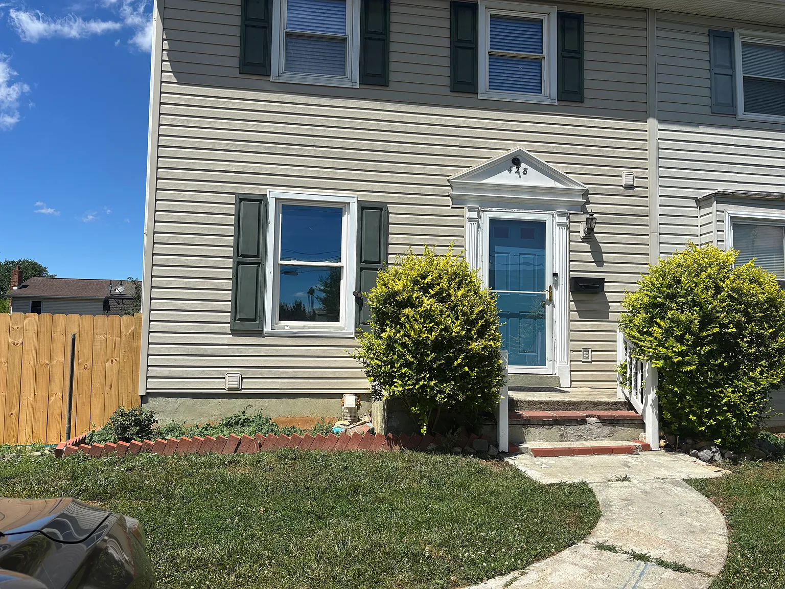 3 bed, 2.5 bath, 882 sqft, $2,200 — Photo 2
