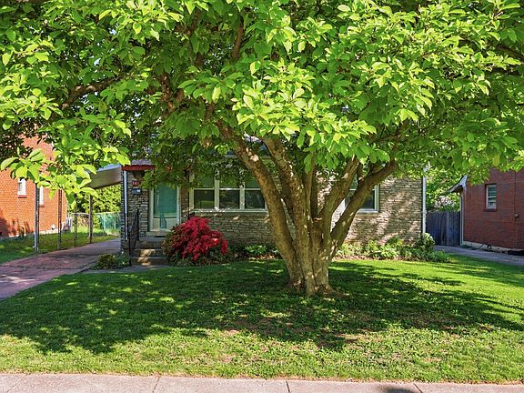 3rd image of 263 Bassett Ave