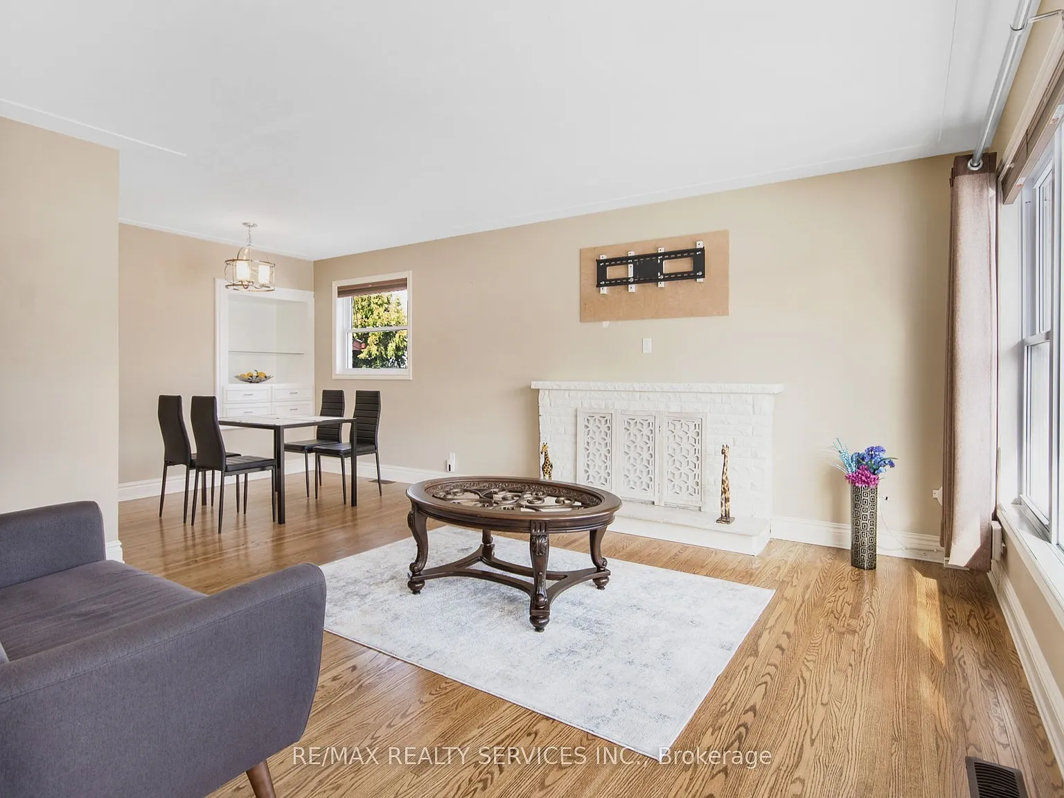 5 bed, $2,750 — Photo 4