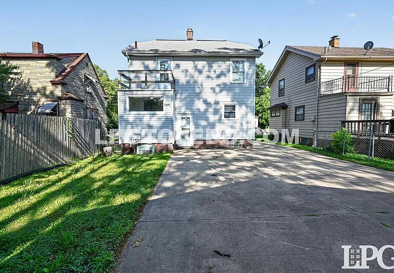 414 Bender Dr — Photo 29