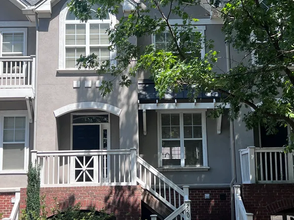 220 S Cedar St, Charlotte, NC