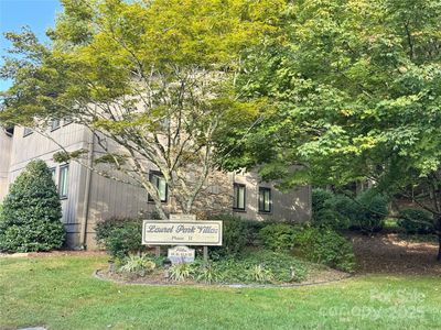 51 Lake Dr APT N3, Laurel Park, NC, 28739