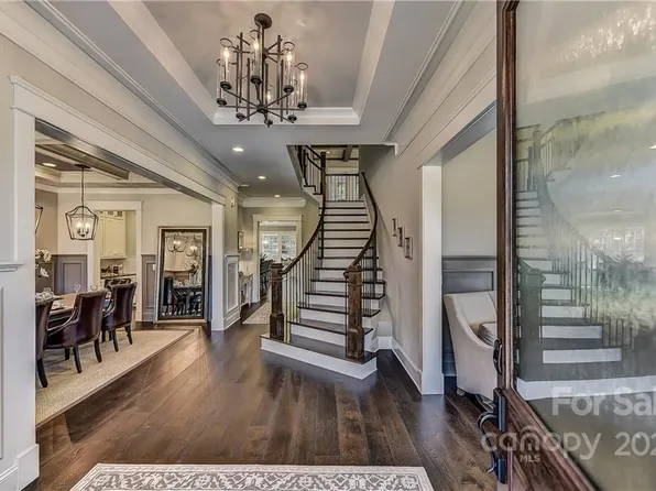 2014 Alexander Dowd Dr, Charlotte, NC 28270