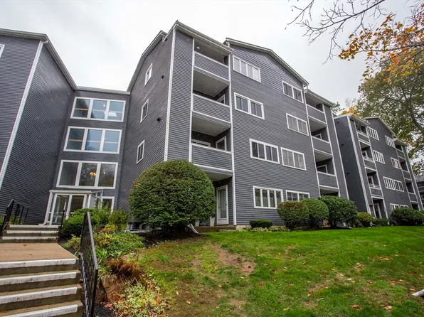 500 Colonial Dr Unit 3, Ipswich, MA 01938