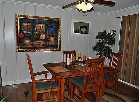 2nd image of 4125 Meadowbrook Dr
