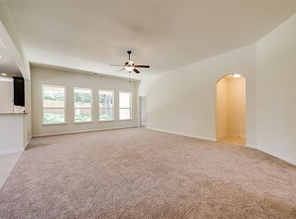 5th image of 2504 Summer Trail Dr