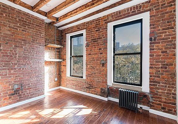 3rd image of 223 Madison St APT 10