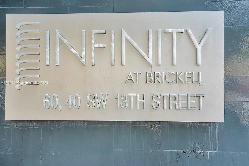 Infinity At Brickell Cond — Photo 2