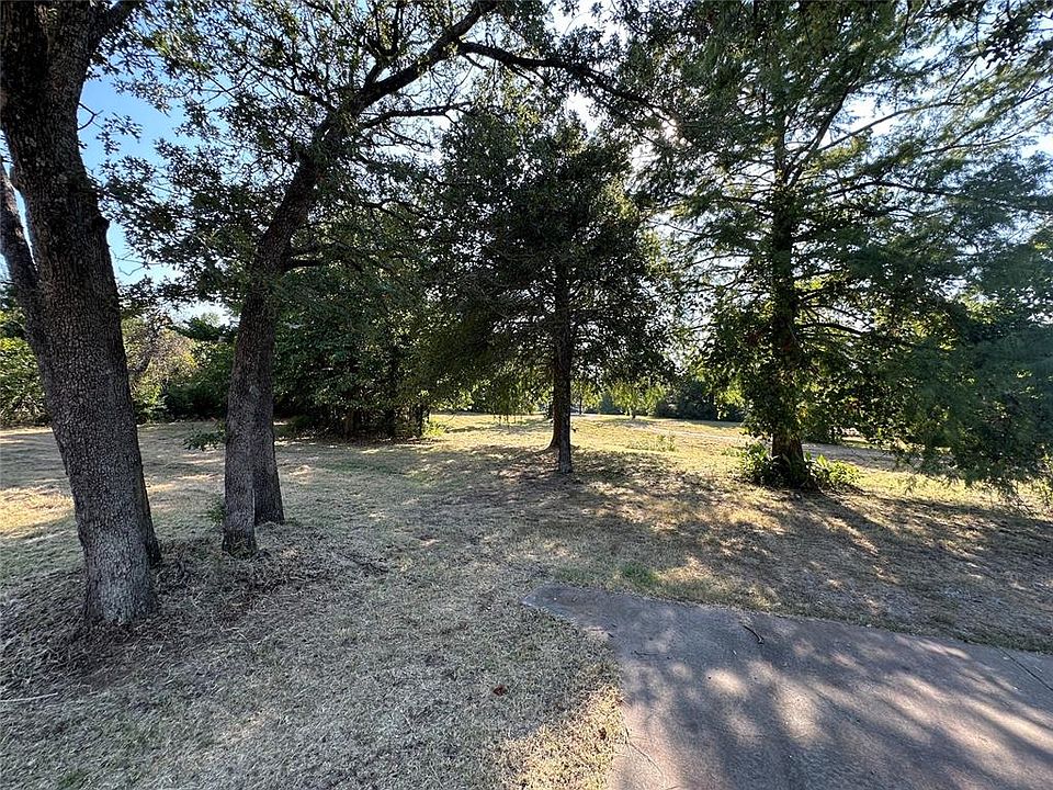 2nd image of 7700 Eagle Wood Dr