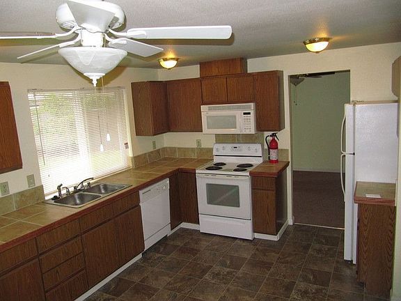 2nd image of 7520 64th Ave W