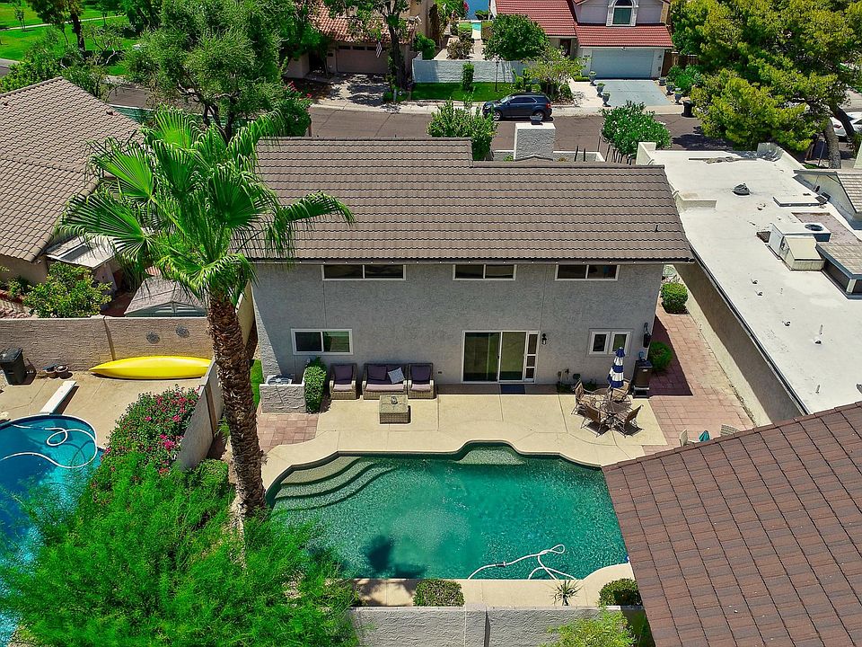 1st image of 5547 S Marine Dr