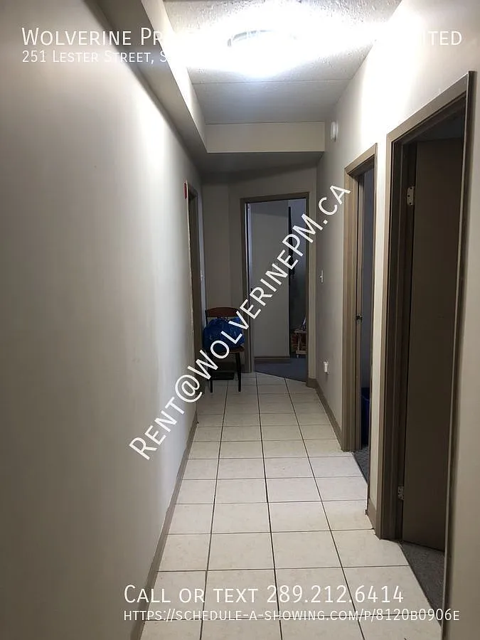 5 unit Student condo minutes from WLU + UW — Photo 4