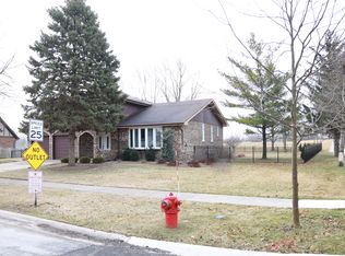 742 Brookside Ln, Frankfort, IL 60423