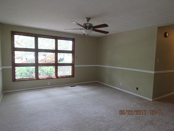 3rd image of 314 John St