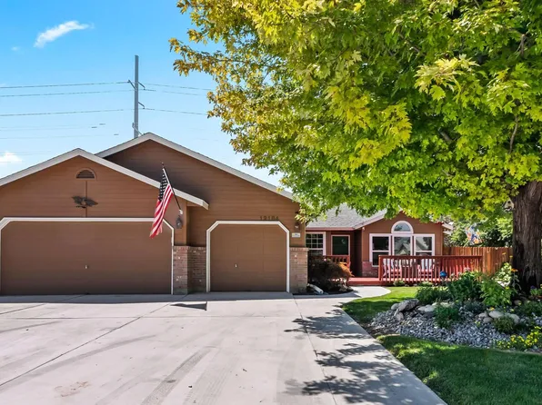 12184 W Hinsdale Ct, Boise, ID 83713