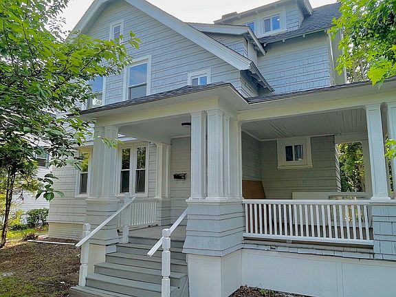 2nd image of 608 Winthrop Ave