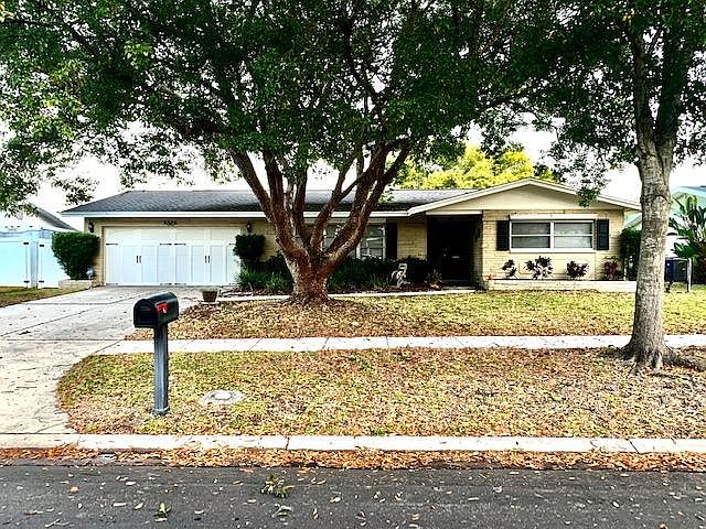1st image of 2424 Glenann Dr