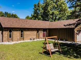 732 W Dupont Rd, Fort Wayne, IN 46825