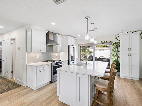 3rd image of 4504 DREISLER STREET