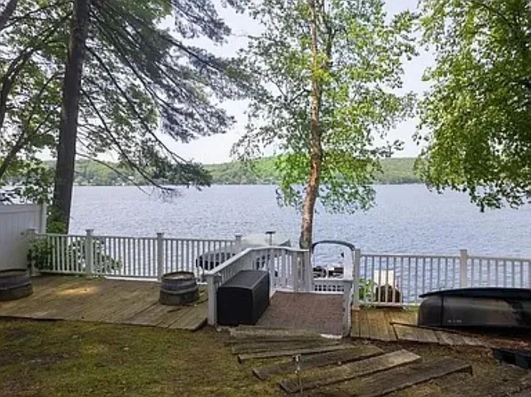 422-431 Little Rutland Rd, Bomoseen, VT 05732