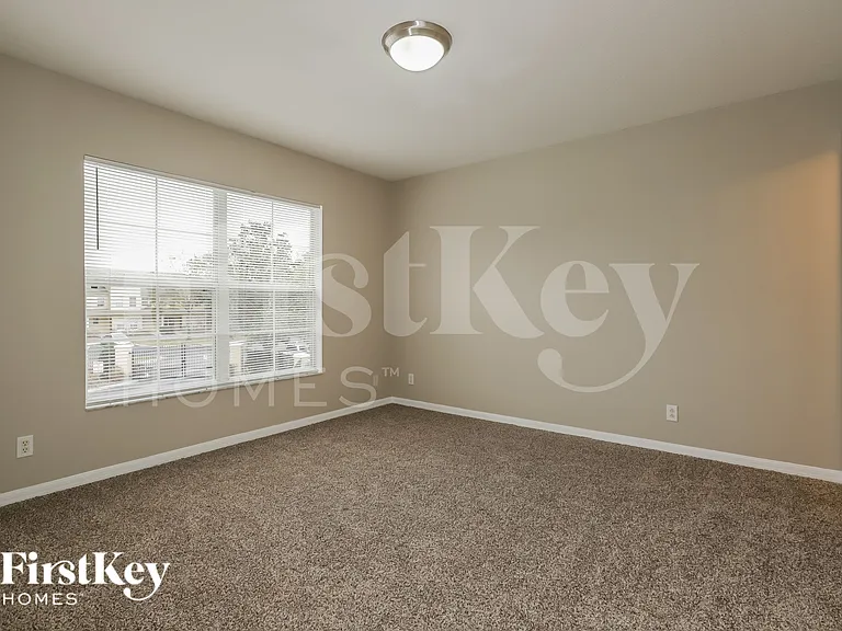 228 Draw Bridge Ln — Photo 10
