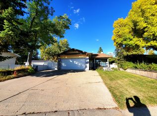 3110 130a Ave NW, Edmonton, AB T5A3B7