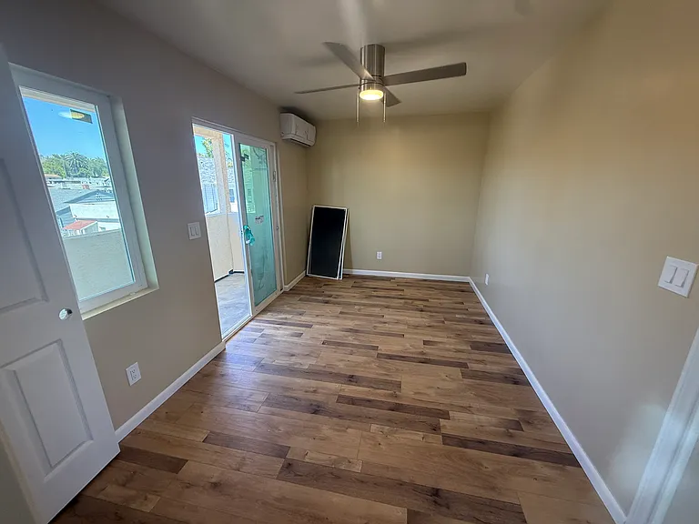 4860 Palm Ave — Photo 18
