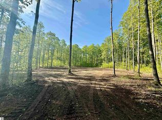 B9 E Solaris Way, Maple City, MI 49664