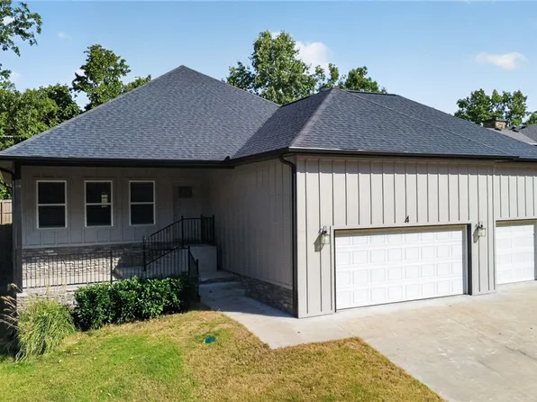 4 Clovelly Ln, Bella Vista, AR 72715