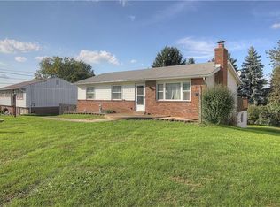 115 Coventry Dr, Monaca, PA