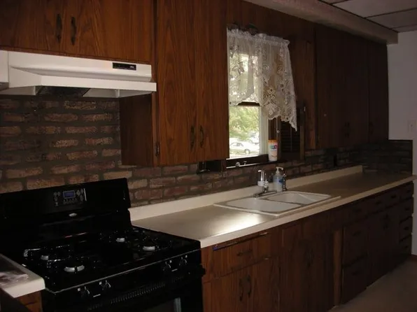 501 S Vine Ave, Marshfield, WI 54449
