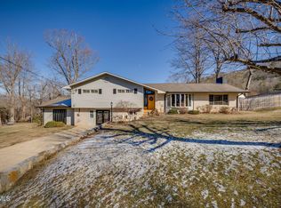 204 Luttrell St, Erwin, TN 37650