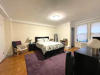 Rented by Rita S Citrin, LREB