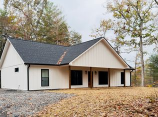 102 Lovelace Rd, Clarkesville, GA 30523