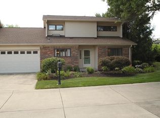 1063 Winterthur, Indianapolis, IN 46260