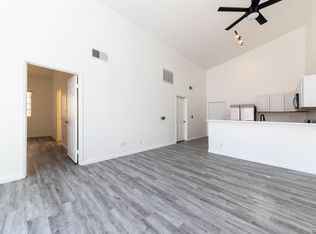 621 N Bronson Ave, Los Angeles, CA 90004
